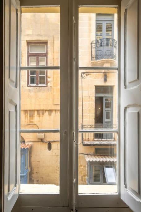 Chic, Stylish & Spacious Flat In Central ואלטה מראה חיצוני תמונה