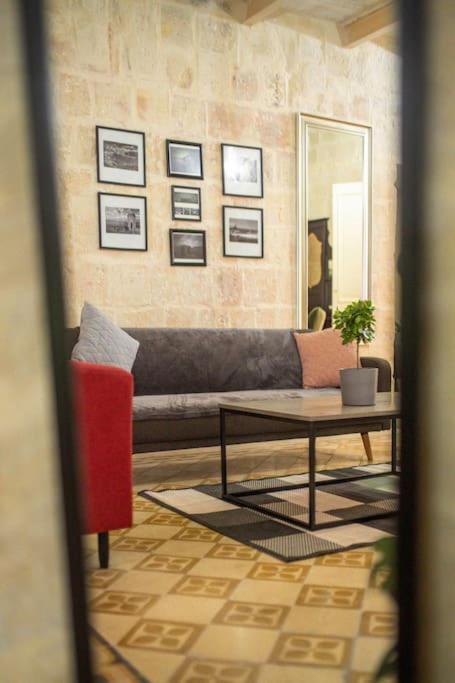 Chic, Stylish & Spacious Flat In Central ואלטה מראה חיצוני תמונה