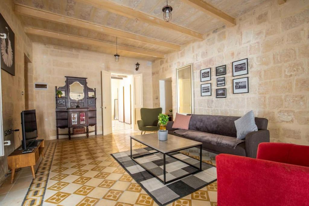 Chic, Stylish & Spacious Flat In Central ואלטה מראה חיצוני תמונה