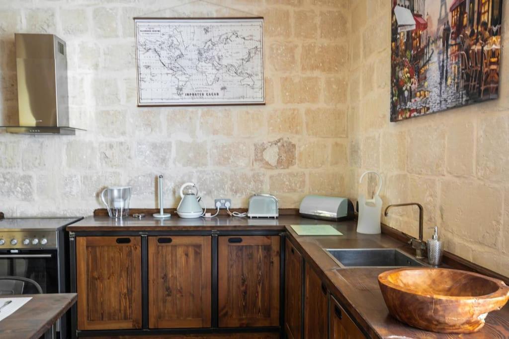 Chic, Stylish & Spacious Flat In Central ואלטה מראה חיצוני תמונה